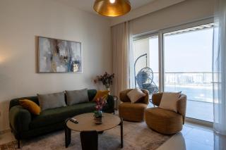 Homes Beyond I Modern 2BR Getaway with Beach Access - 0