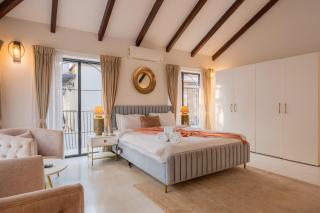 ELIVAAS Bogenvilla Luxe 3 BHK Villa Near Ozran Beach - Assagao - 2