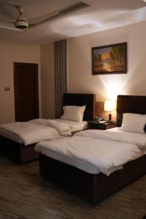City Hotel Sargodha - 1