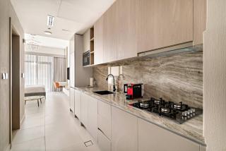 Modern Studio with rooftop pool and gym in JVC - 4