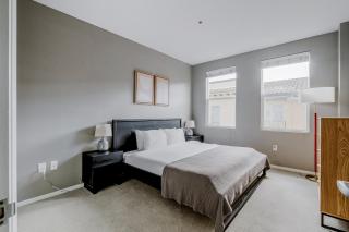 Blueground Santana Row pool wd nr mall SFO-1755 - 2