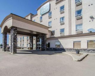 Quality Inn & Suites - 8