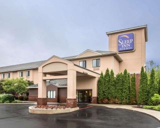 Sleep Inn & Suites Queensbury - Lake George - Queensbury - 0