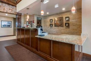 Comfort Suites Bridgeport - Clarksburg - Bridgeport - 7