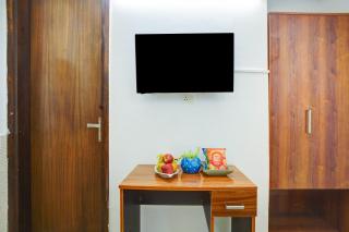Hotel Black Rose Near Rithala Metro Station - New Delhi - 5