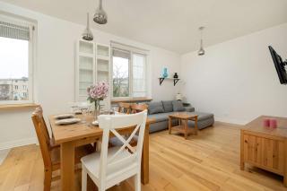 Pawłowa Stylish Apartment with Balcony & Home office Wrocław by Noclegi Renters - Wrocław - 1