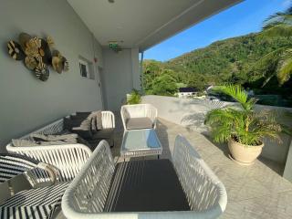 Karon rooftop pool condo - 2