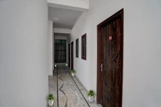 Collection O Samira Residency Near Botanic Garden Of Indian Republic - 7