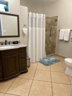 Desert Hills Fun Home Pool Spa 6 Room 9 bed 15ppl - Tucson - 5