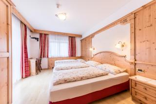 Garni Hotel Residence Diamant - San Vigilio Di Marebbe - 7