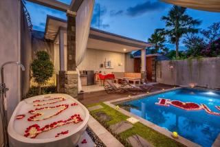 Grand Kesambi Villa by Miel Property - Seminyak - 0