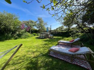 Le Petit Nid, Gîtes vue mer, l'Île de Tatihou avec Jacuzzi - 1