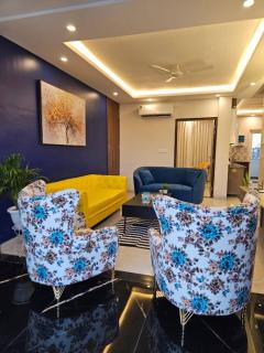 Liv Regalia Luxury 2BHK Apartment - Golf Course Road - Gurgaon - 8