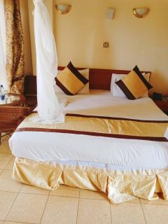 Golden Gates Hotel - Thuthuriki - 0