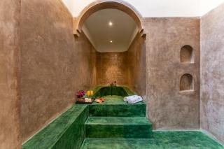 Villa Lluvia 5bhk-Huge Pvt Pool-Caretaker-Bathtub-Big Garden-Genset Backup- Siolim - 4