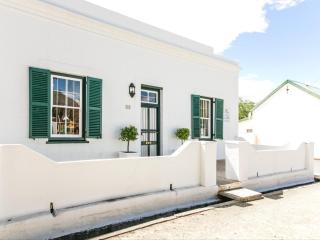 Karoo House Collection - 111 Cradock - 0