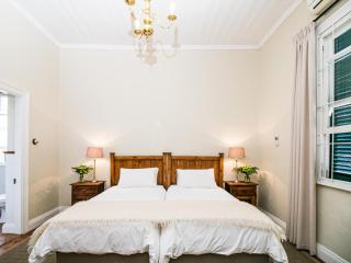 Karoo House Collection - 111 Cradock - Graaff-Reinet - 4