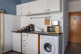 Quartz - Cozy Studio W Balcony in Larnaca - Larnaca - 2