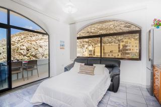 Spot On The Beach - 4