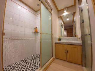 Oasis Hongdae City View - 4