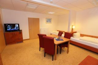 Hotel am Holzhafen - Stade - 1
