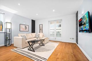 Luxury 2 Bedroom Apartment - Secure Parking - JQ - Pet Friendly 1LA - Birmingham - 1
