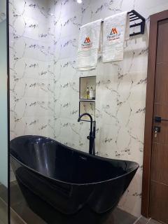 The Luxe Loft Apartment - 3