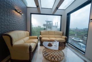 Royal Cabana Lonavla - 6BHK Luxury Villa with Heated pool and Turf - Lonavala - 7
