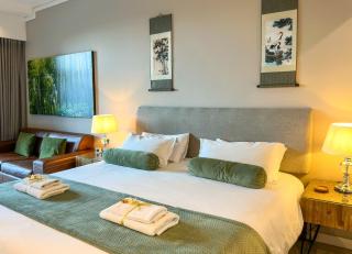 Menlyn Maine Residences - Kyoto king size xl bed - 9