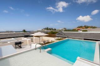 Luxurious Beachfront Penthouse - Phuket - 7