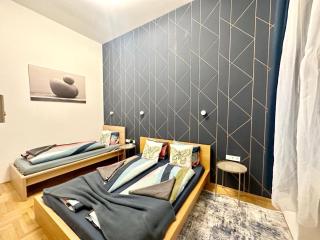 Design Apartment by Chivi in GOZSDU #freeparking - Budapest - 3