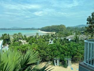 Beachfront Bliss at Naiyang Phuket by ALPHATEL - - 2
