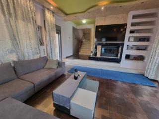 Villa Emma Dimitrios - Nea Peramos - 3