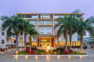 Park Inn & Suites by Radisson Bengaluru Yelahanka - Bangalore - 0