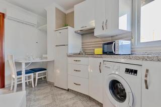 797 Holiday Rentals- Amplio estudio en Puerto Marina - Benalmádena - 7