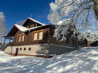 Švarná Hanka - turistická chata - 3