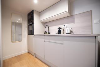 CIA - Mezzanine Studio by Arc de Triomphe - Paris - 3