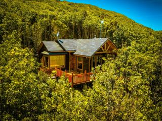 Cozzy Cabin at "Explore-Cafe & Lodge" Located in Duhatao, Chiloe Island, Patagonia, Chile - Ancud - 0