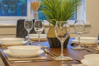 Modern 3 Bed House East Kilbride Close to Motorway - East Kilbride - 8