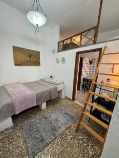 Nostalgia Traditional Home - Skiros - 0