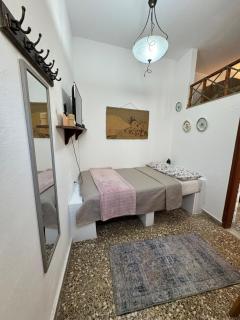 Nostalgia Traditional Home - Skiros - 8