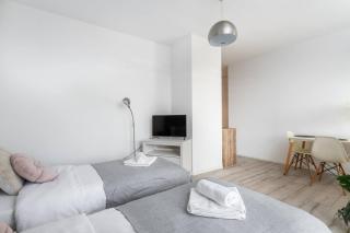 Nova Studio Cybernetyki - 1