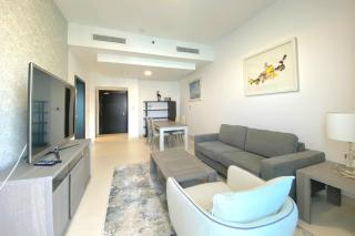 Delux Azure Full Seaview & Louvre Museum 1 bedroom apartment - Abu Dhabi - 4