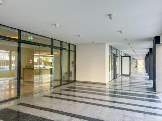 Bright Urban Studio with Views - 3