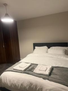 Stylish Home 5 Mins to City Center - Manchester - 9