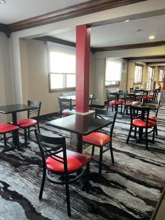 Ramada by Wyndham Cedar Rapids South - Cedar Rapids - 5
