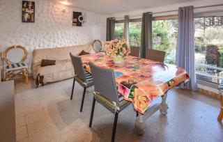 Gorgeous Home In Vaison-La-Romaine - Vaison-la-Romaine - 7