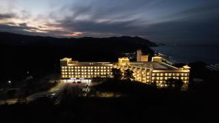 Sollavue Hotel & Resort - Gangneung - 0