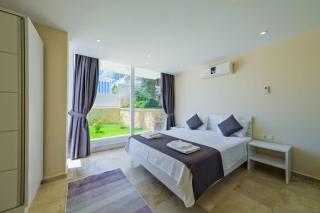 Villa Lumiere 3 luxurious 5 bed Villa in Kiziltas Kalkan With sea views - Kalkan - 2