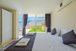 Villa Lumiere 3 luxurious 5 bed Villa in Kiziltas Kalkan With sea views - Kalkan - 1